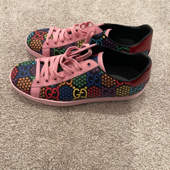 Gucci shoes, size 7 1/2 - Picture 3 of 4